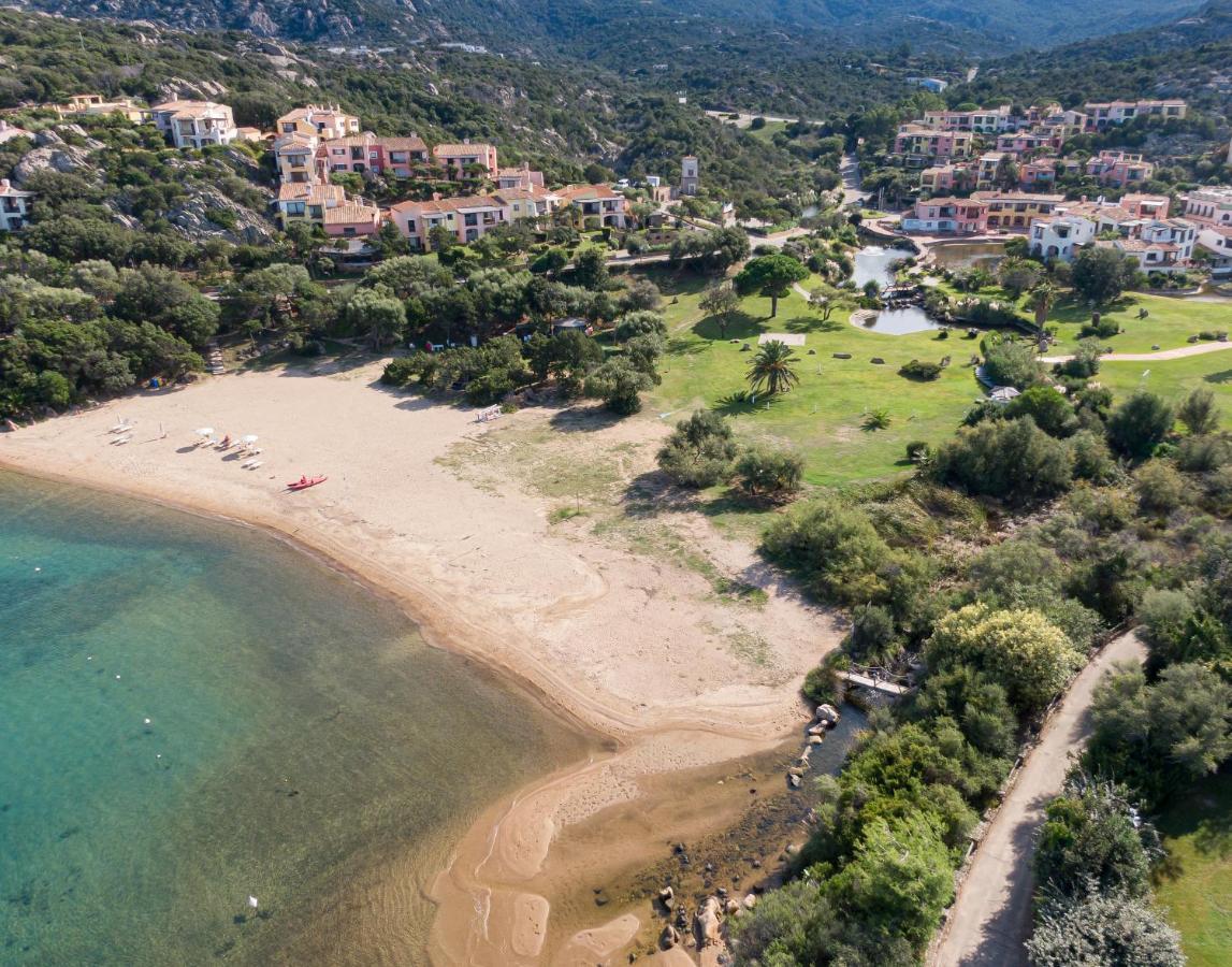 Aparthotel Il Giardino Degli Oleandri Liscia di Vacca Exteriér fotografie