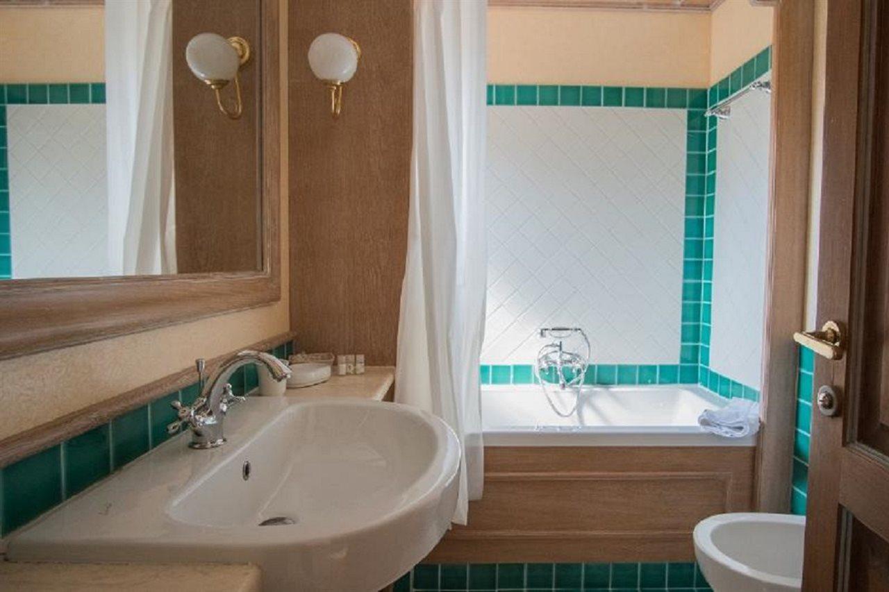 Aparthotel Il Giardino Degli Oleandri Liscia di Vacca Exteriér fotografie
